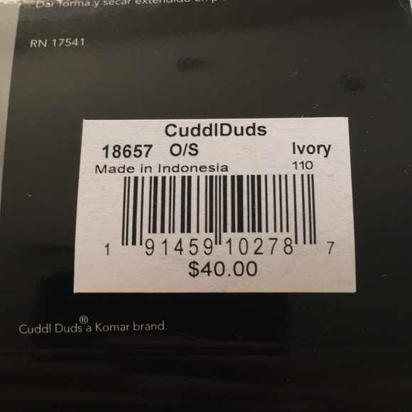 NWT Knit Infinity Scarf - Picture 4 of 5